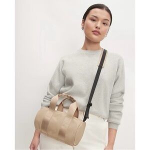 NWOT everlane the recycled nylon crossbody in khaki